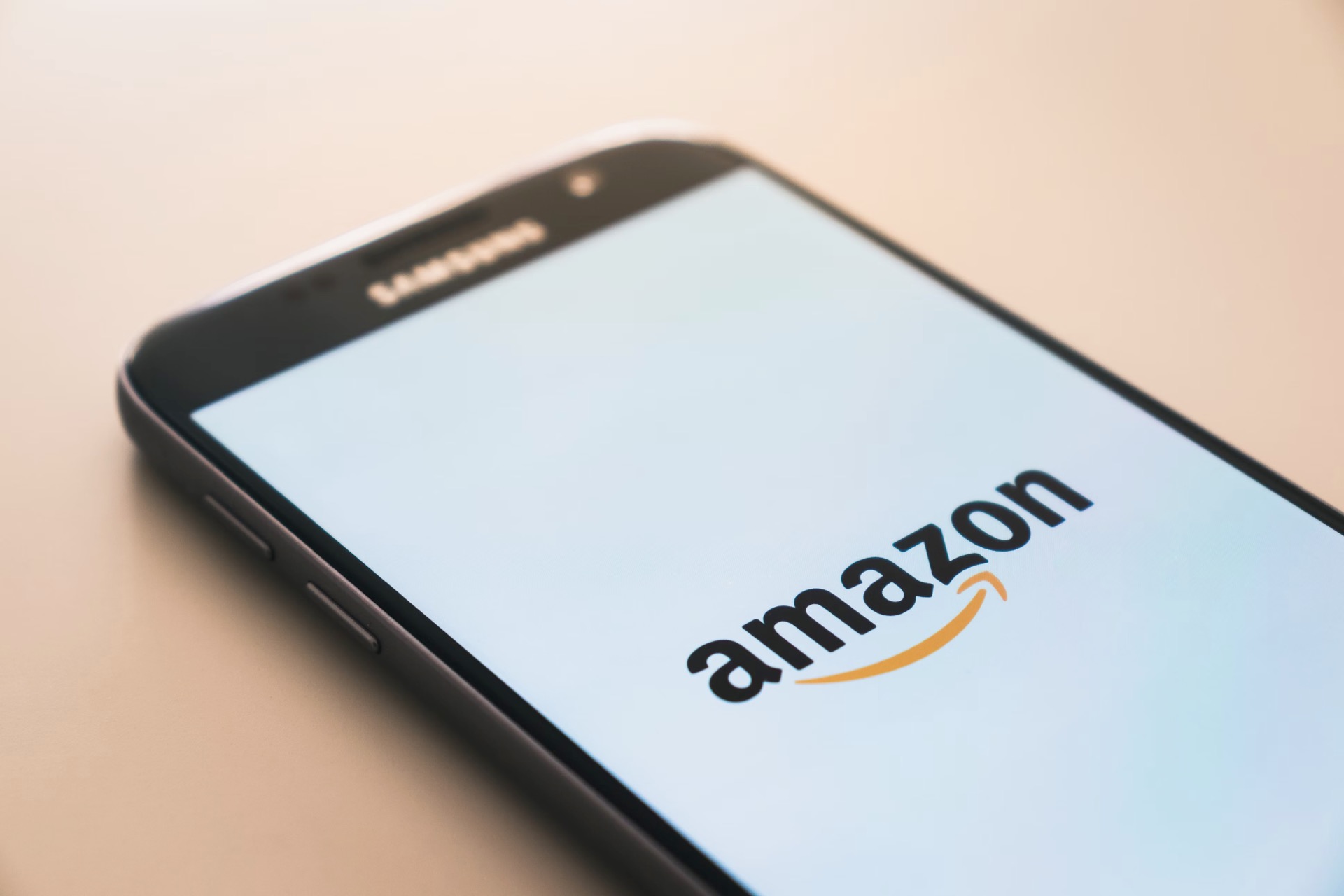 amazon logo